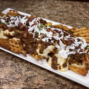 Chili cheese fries