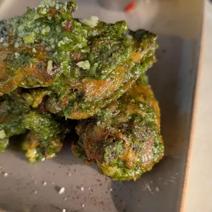 Wings with lemon basil sauce