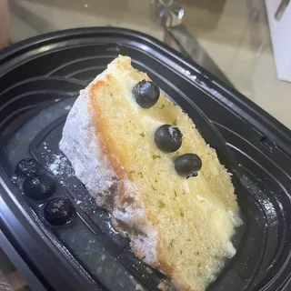LIMONCELLO CAKE