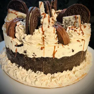 Hershey's Oreo, cookies and cream cheesecake full sized