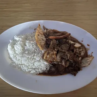 Jaeyuk dubop with beef instead of pork :)