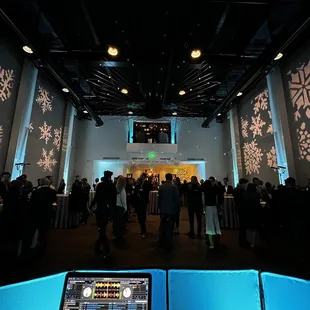 Gobo Patterns, uplights from a DJ's POV