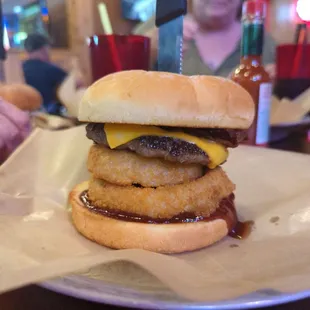 The Pendleton Burger, single patty.