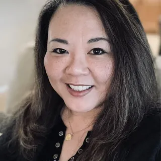 Julia Q.
