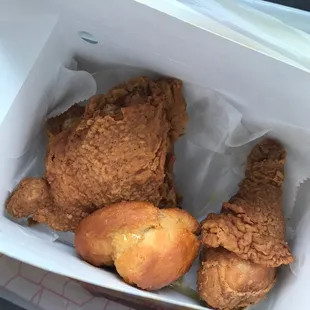 Thigh and leg with biscuit