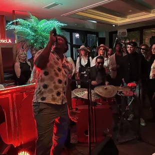 Matthew Grant at @ jazzevlecticla