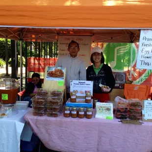 DON'T MISS THE 6 FOR $4 VEGGIE EGG ROLLS!  These babies are the festival's hidden gems, &amp; are what the other vendors munch on.