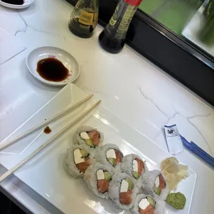 10Piece Philadelphia Roll with salmon