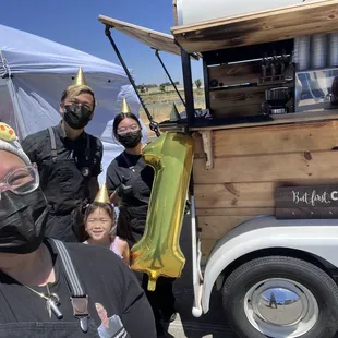 Un anno di collaborazione con il mercato degli agricoltori di River Islands!