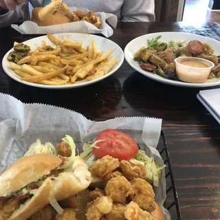 Fried Shrimp Poboy