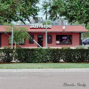 Jazzy&apos;s, street view