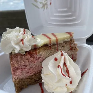 Strawberry shortcake cheesecake