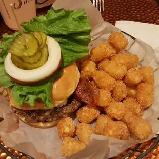 Blue cheese burger was excellent, very crispy tots