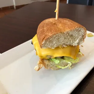 Baby JB's Classic Burger