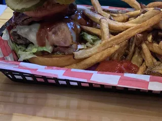 Rushcreek Pub & Grub