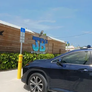 JB&apos;s Fish Camp