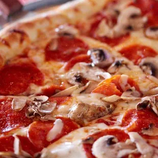 Pepperoni &amp; Mushroom Pizza