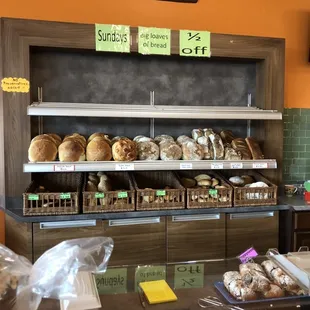 So many baked breads