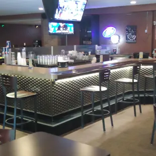 Junction Bar &amp; Grill
