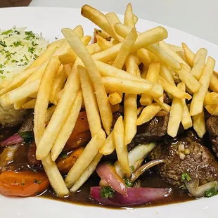 Lomo Saltado