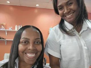 Vanessa's Beauty Salon