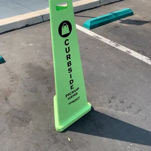 Curbside pickup available