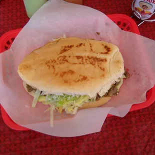 Torta de bistek c/ salsa verde