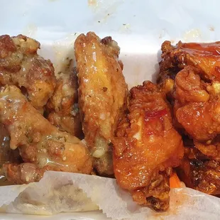 Hot Garlic on the left. Honey Hot on the right.