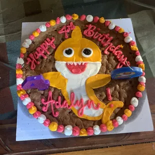 a birthday cake for a baby shark