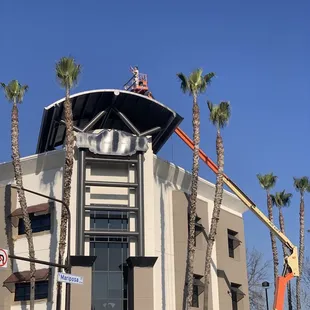 Fresno medical facility exterior painting project