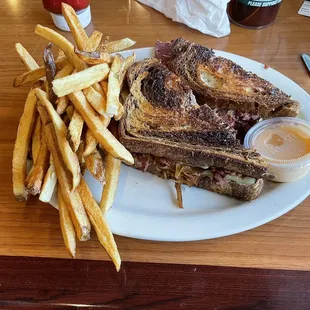 Ruben with sauerkraut