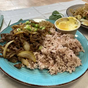 Bulgogi Bowl with hand made sauce marinated.