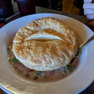 Chicken Pot Pie Lunch Plate