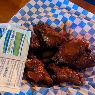 Wing Wednesday: 8 wings for $10.