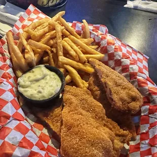 Fried catfish basket
