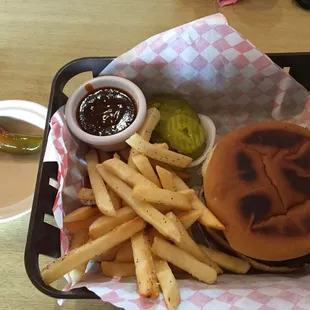 Friendly and delicious! I had the brisket sandwich with fries and an iced-t.