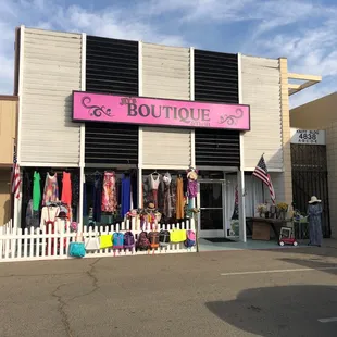 JD&apos;s Boutique Storefront off of Blackstone. It&apos;s located next to Enterprise Car Sales