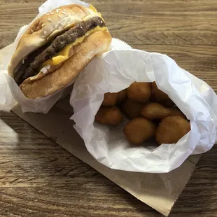 a hamburger and tater tots