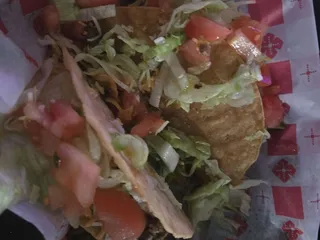 Michelles Bar & Grill