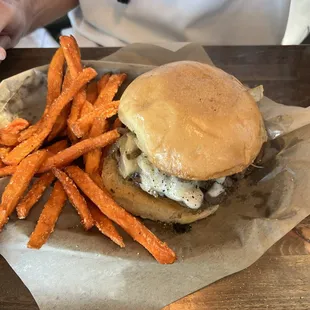 JASIE &amp; JOE $14.99 sautéed mushrooms, caramelized onions and swiss cheese