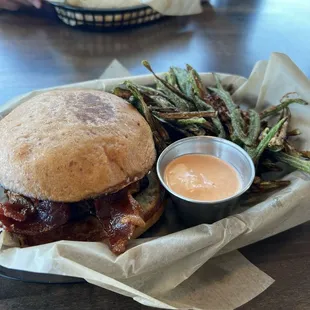 Preston 's Pico & Pig Burger