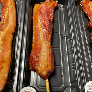 Maple &amp; Chesapeake Bay Seasoned Skewered Bacon