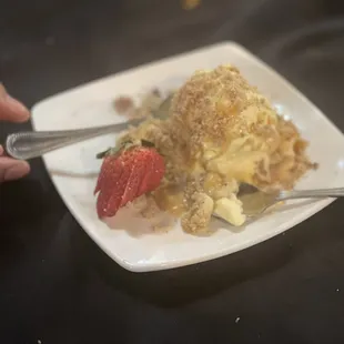 Omg the Apple pie à la mode melt in your mouth awesome. It's not overpowering sweet.