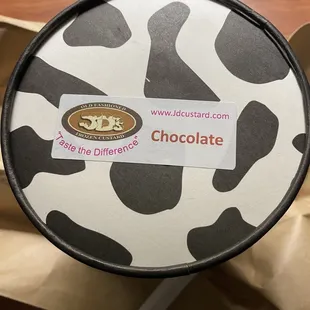 Cute Chocolate quart lid