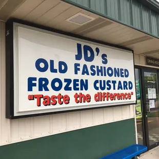 This one was definitely one of the best frozen custard stands I've visited!
