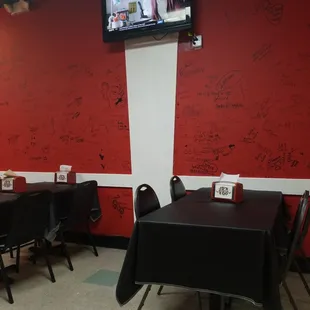 Came in right before closing...looking forward to eat these &apos;jumbo wings&apos;