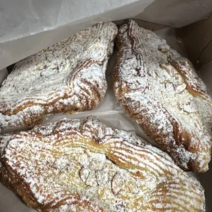Almond croissant