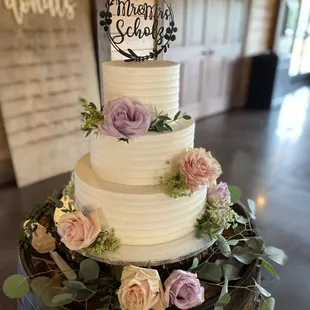 a three tiered wedding cake