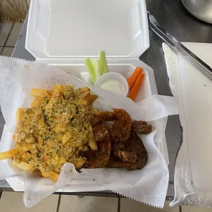 Wingz and rotel fries
