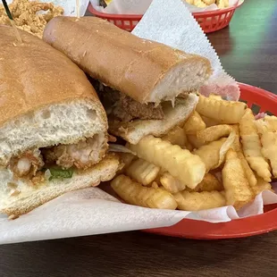 Whole shrimp poboy